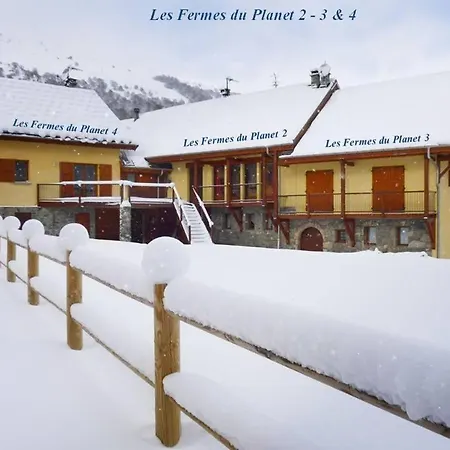 Chalet Les Fermes Du Planet 4 *